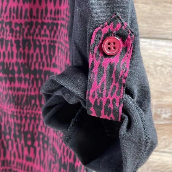 Coral Bay Ladies Vneck Pullover Blouse Top, Suze Small, Dark Red and Black - Picture 5 of 9